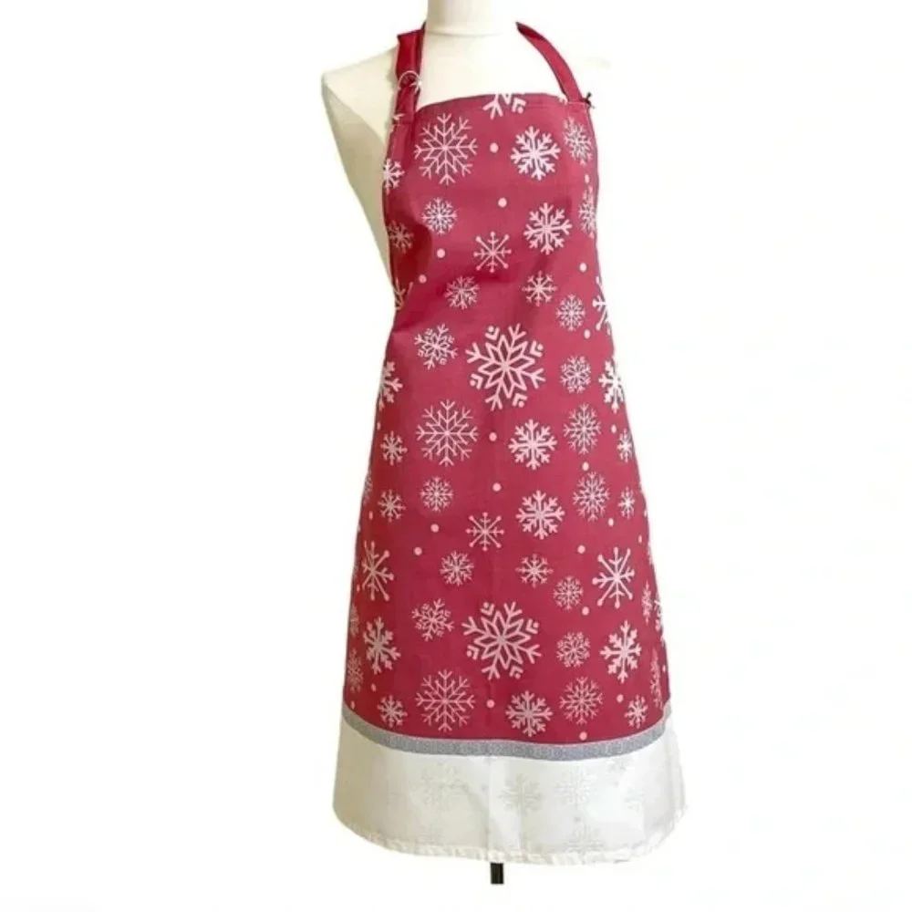 Sur la table Jacquard Snowflake Kitchen Apron. NWT